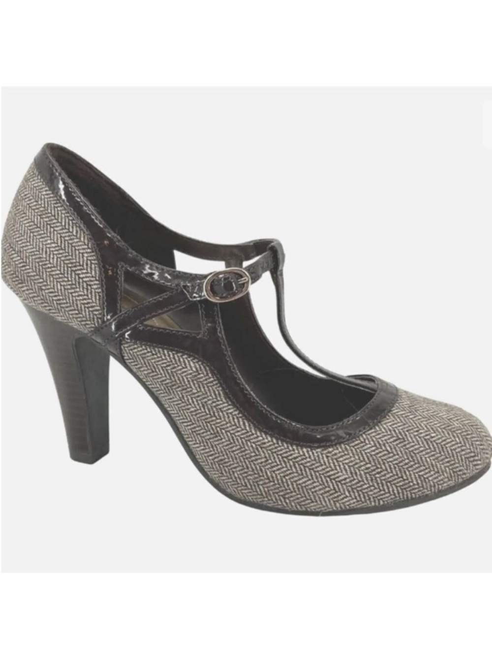 dexflex comfort Grey Herringbone T-Strap Heels Black Trim size 8.5 fits small